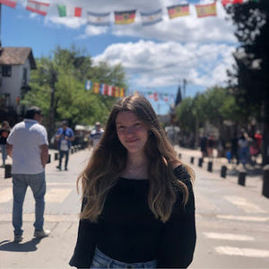 Meet your Posher, Jaz